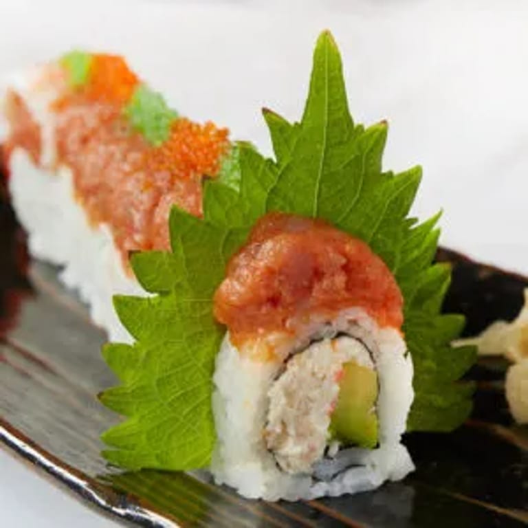 Delicious Dragon Roll Experience