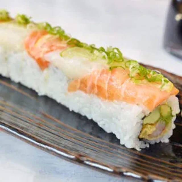 Cosmopolitan Roll.